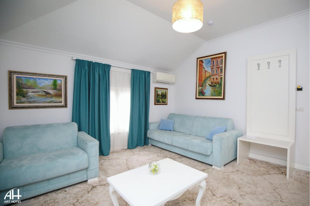 Art Hotel Tirana Kültér fotó