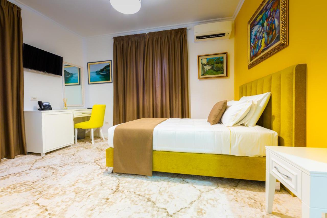 Art Hotel Tirana Kültér fotó